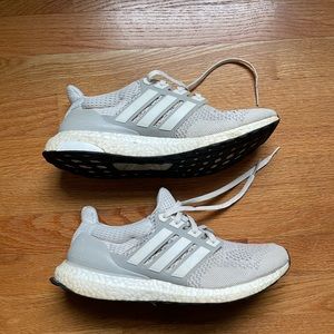 Men’s Adidas Ultra Boost Cream Size 10.5